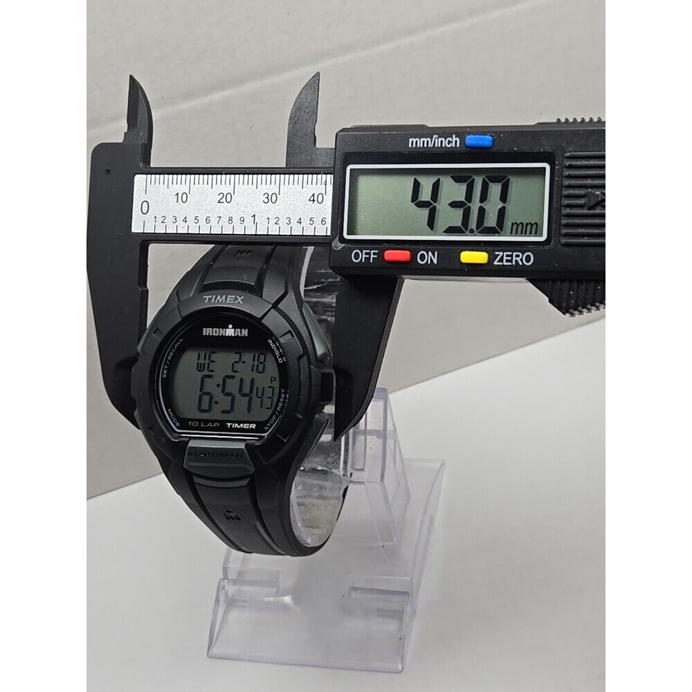 Timex Ironman Essential 10 Lap Timer Indiglo 100m Digital Mens Watch New Battery - Picture 5 of 11